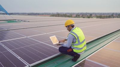 Experienced Solar Technicians